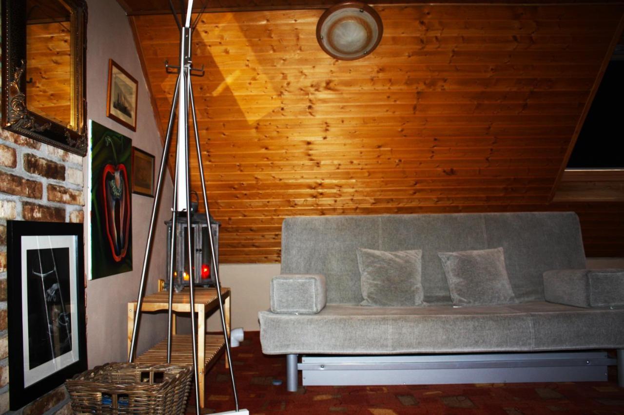 Apartmány U kapličky Kamyk nad Vltavou Exterior foto